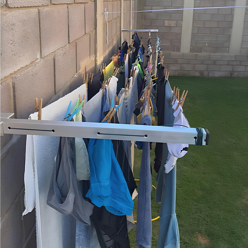 Varal de Roupa Retrátil de Parede em Alumínio